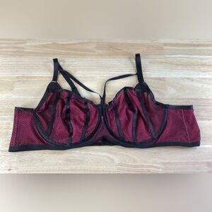 Torrid Curve Size 4 Pink and Black NWT